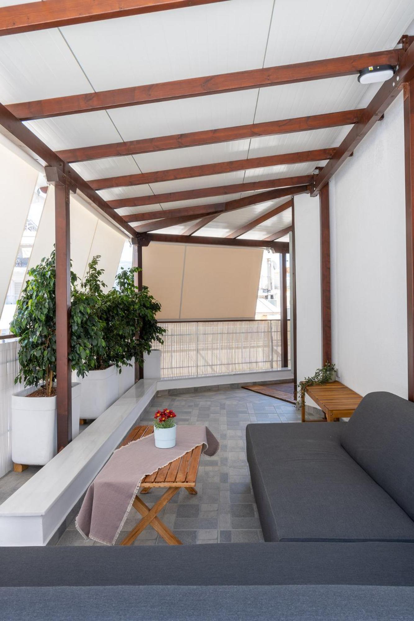 Apartment Amelia Jacuzzi Maisonette Ath Center *